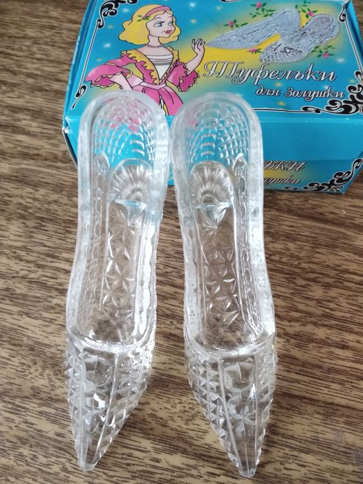 Сувенир. Туфельки для  Золушки, хрустальные