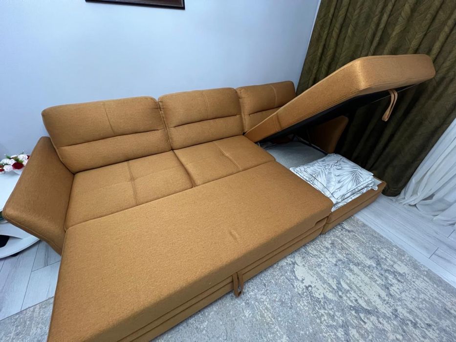 Угловой диван в отличном состоянии