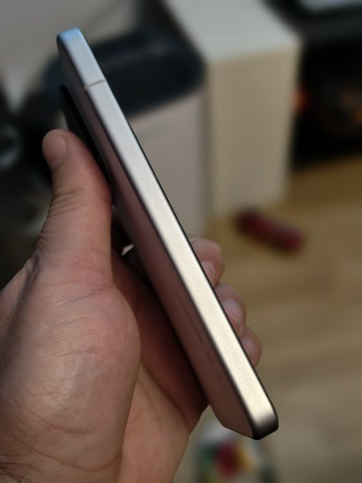 Vând sau Schimb Xiaomi 15 5G 512GB