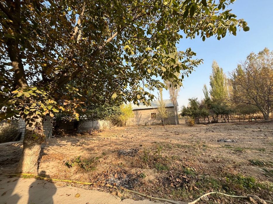 5 сотк ховли сотилади, Тошкент вилояти, Юкори Чирчик тумани, Жамбул