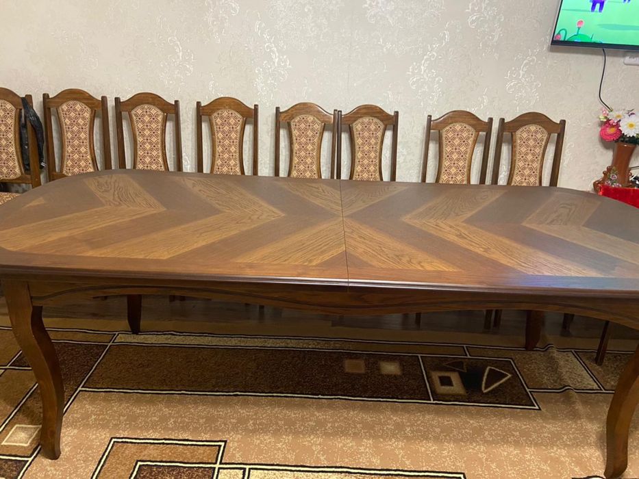 Деревянный раздвижной стол