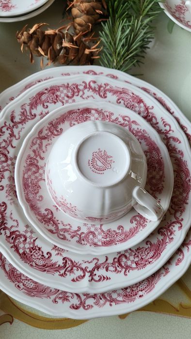 Голям сервиз за хранене и кафе за 12 човека Villeroy & Boch