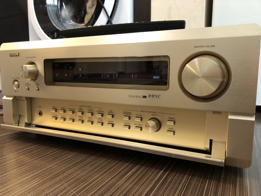 Denon AVC-A11SR resiver