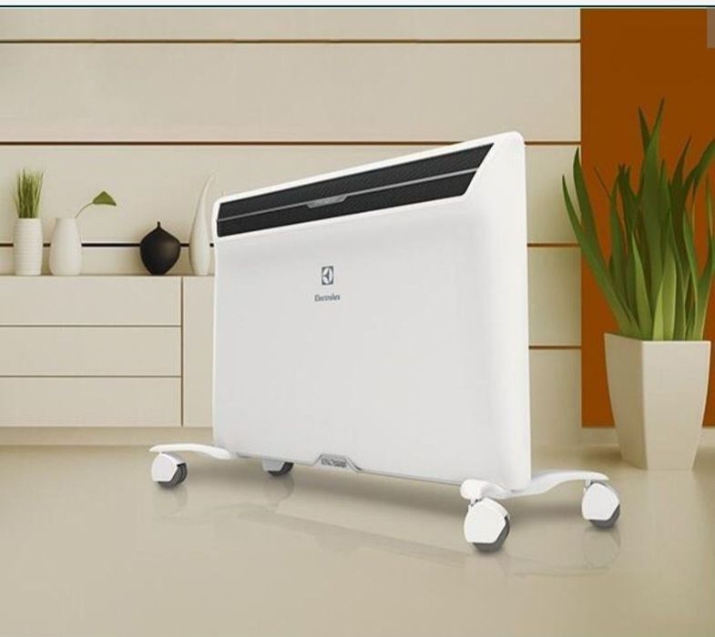 Конвекторый обогреватель Electolux скидка со склада доставка бесплатно