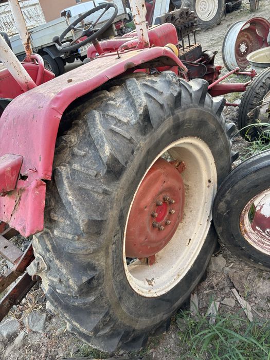 Cauciucuri 13,6 r 28 genti tractor
