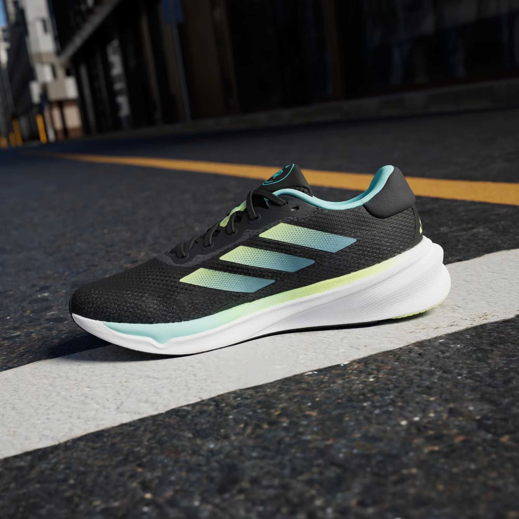 Кроссовка Adidas Supernova Stride Running Shoes