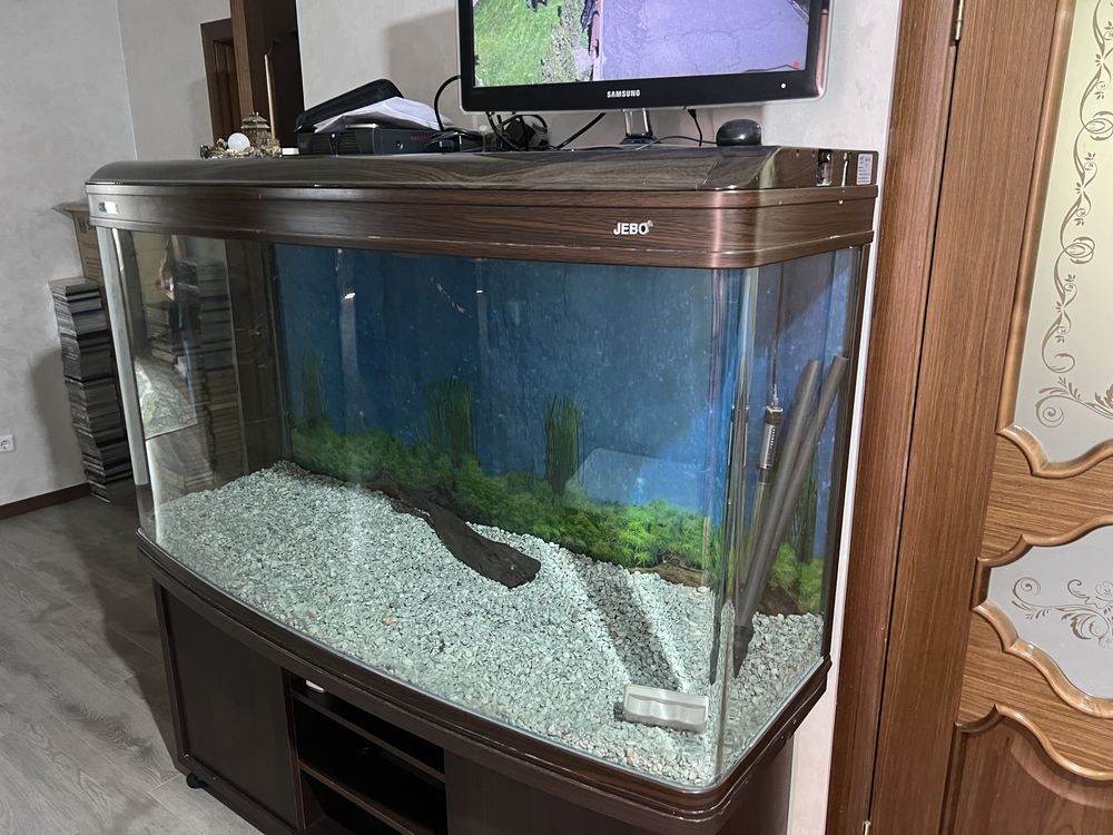 Продам аквариум Jebo