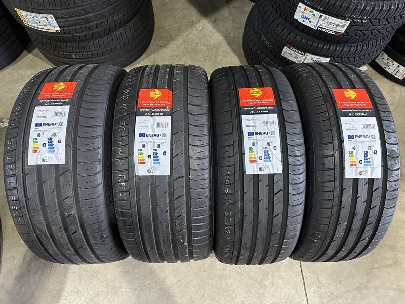 275/40/20//245/45/20 MOMO