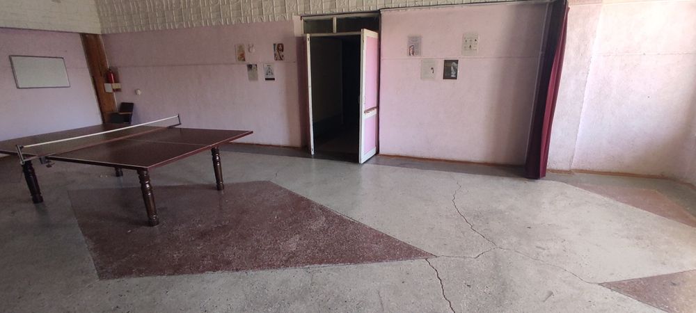 Сдам в аренду пол здания