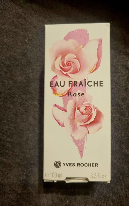 Apa de toaleta Rose Yves Rocher Eau Fraiche