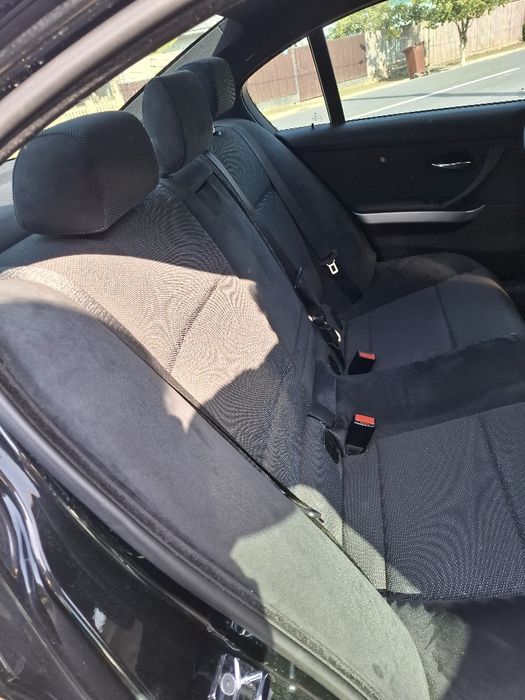 Vand BMW seria 3,E90 pachet M