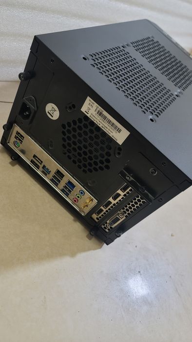 Mini pc i5 10400f H470 Ram 16 Gb 3200 Nvme 256 gb