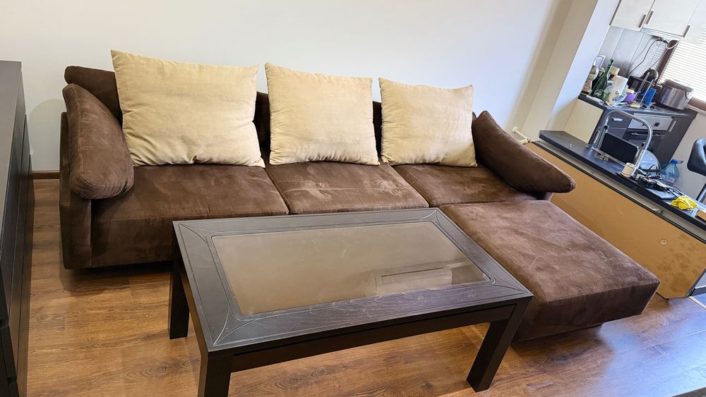 Холна Маса ползвана