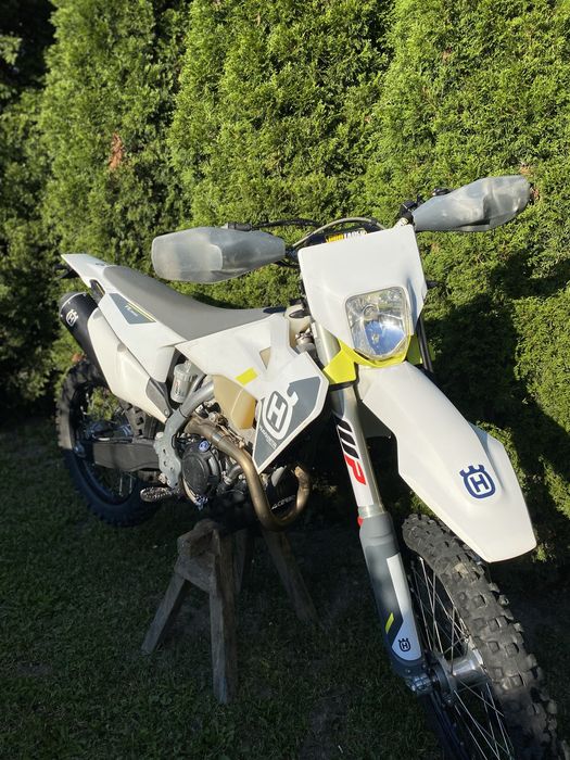 Husqvarna fe 350 2022 (KTM exc 300 350 450) INMATRICULAT