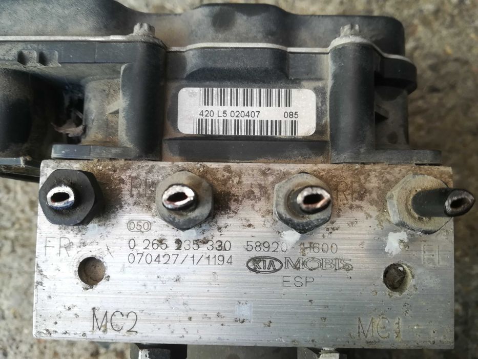 Kia Ceed Hyundai i30 Киа Сийд Сиид ABS АБС модул серво спирачна помпа