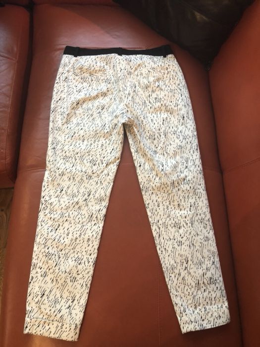 Pantaloni ZARA marimea M