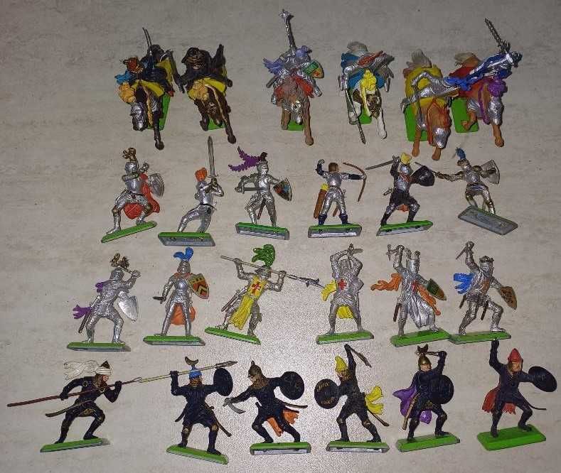 Set britains deetail cavaleri, teutoni si sarazini colectie
