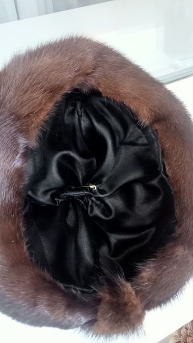 Продам шапку норковую