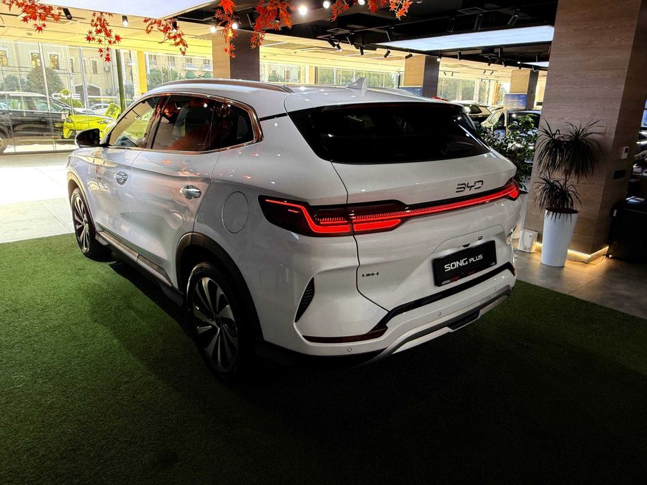 BYD SONG PLUS CHAMPION DM-i от официального дилера BYD