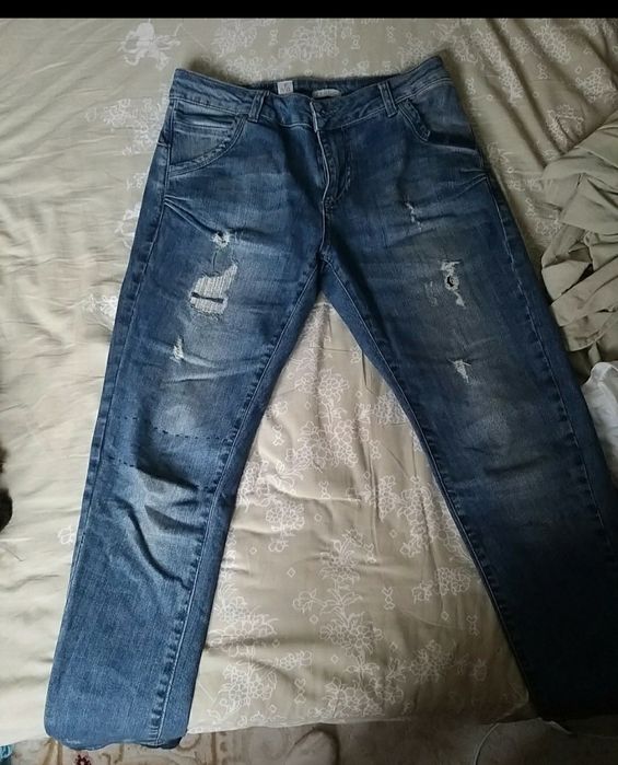 Blugi rupți lungi
