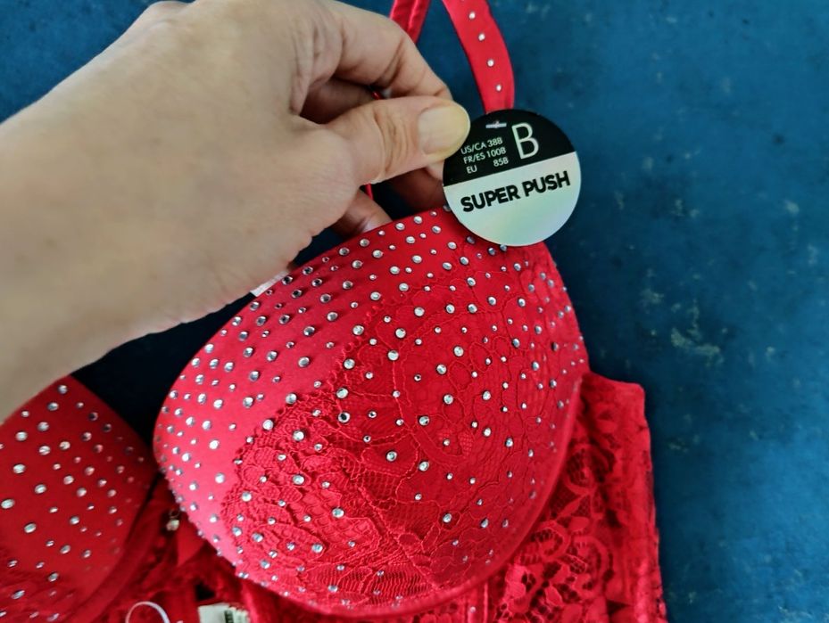 Bustiera Super Push up 85B