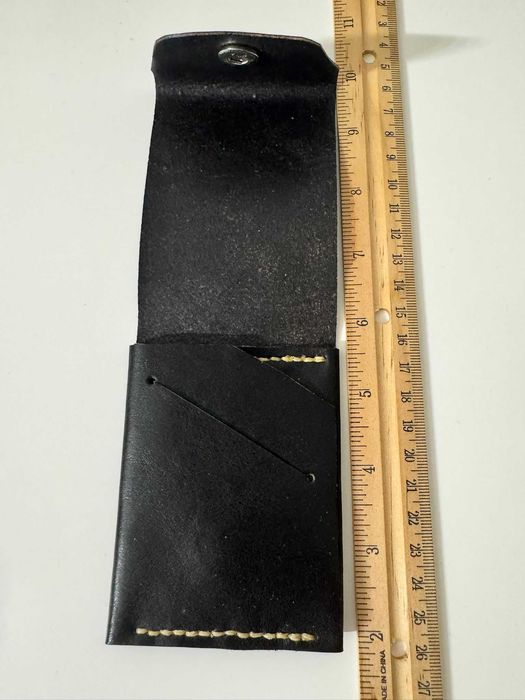 Portofel minimalist din piele naturala