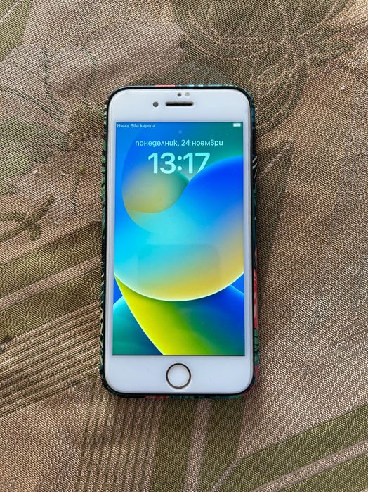 iPhone 8(като нов)