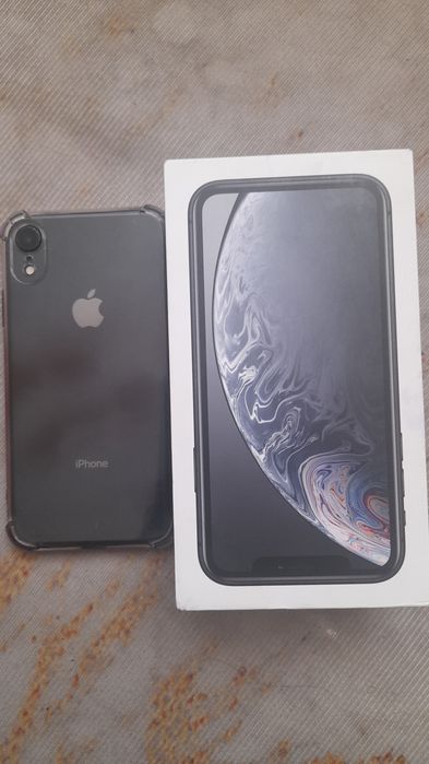 Айфон XR хороший