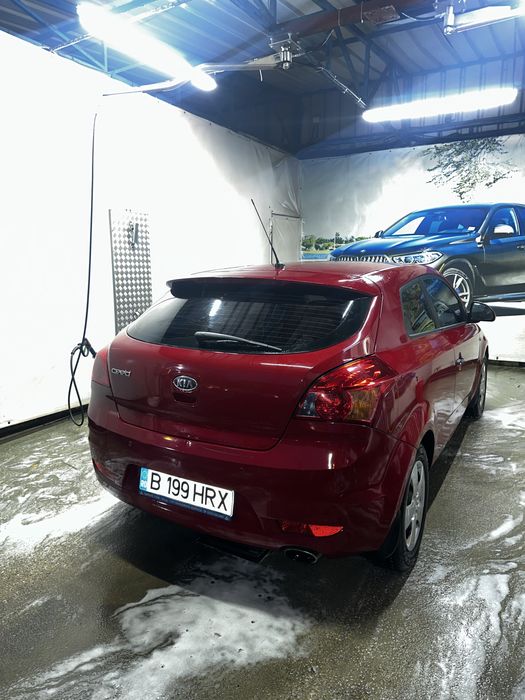 Kia pro cee’d 1.4 benzina 109 CP- intretinuta, clima, senzori