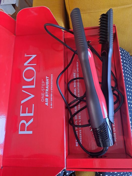 Керамична преса - сешоар на Ревлон, нова