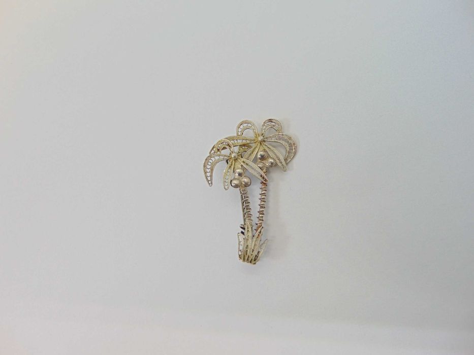 Brosa palmier din argint filigran