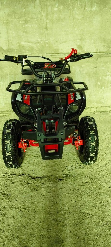 Mini Atv Quad pe benzina in 2 timpi de 49cc cu roti de 6 inch NOU