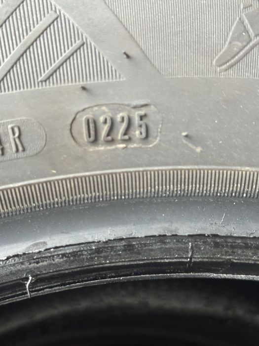 Anvelope Goodyear 215 55 17 98W