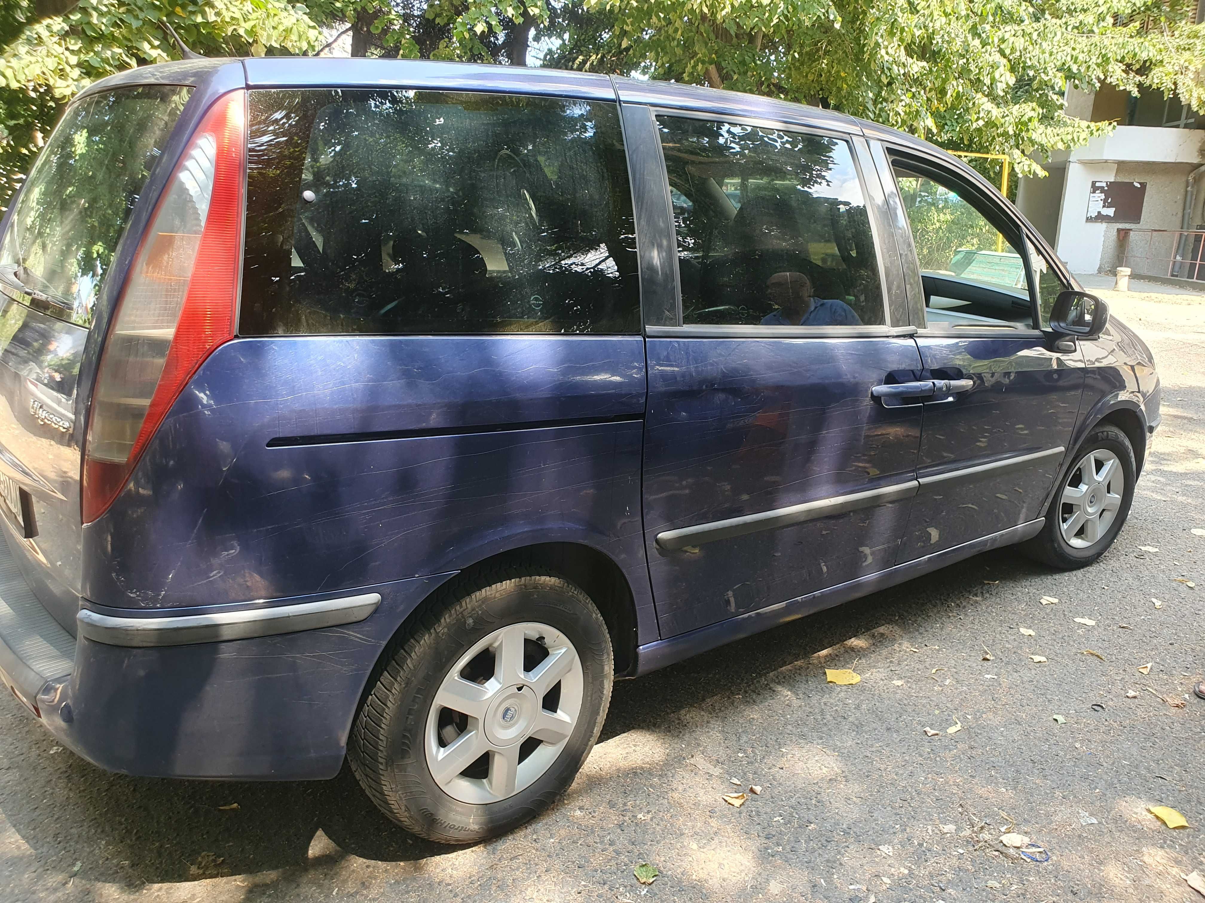 автомобил Fiat ulysse