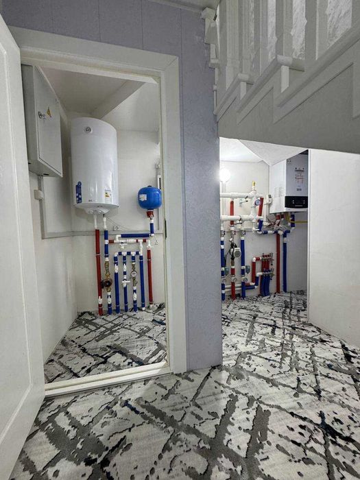 Сергели.Хонобод. 11 Бекат. 1.4 сотихда 5 хонали 2 каватли   уй сотаман