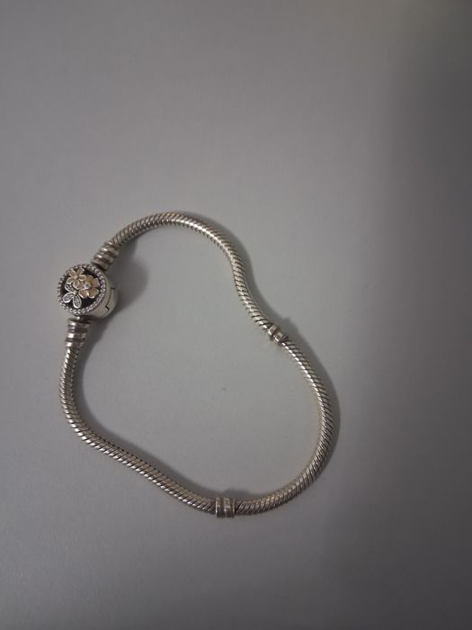 Vand brățară Pandora