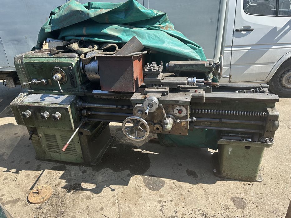 Универсален струг С11