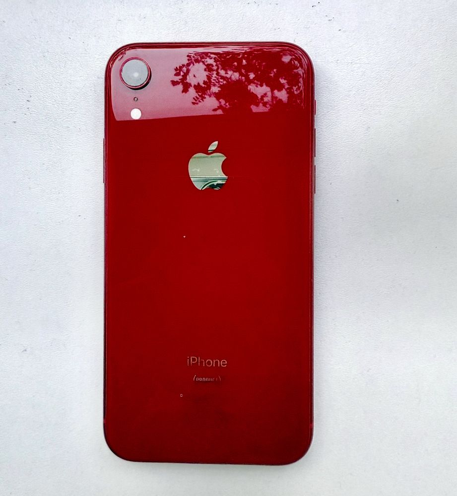 Продаю iPhone XR 64 GB