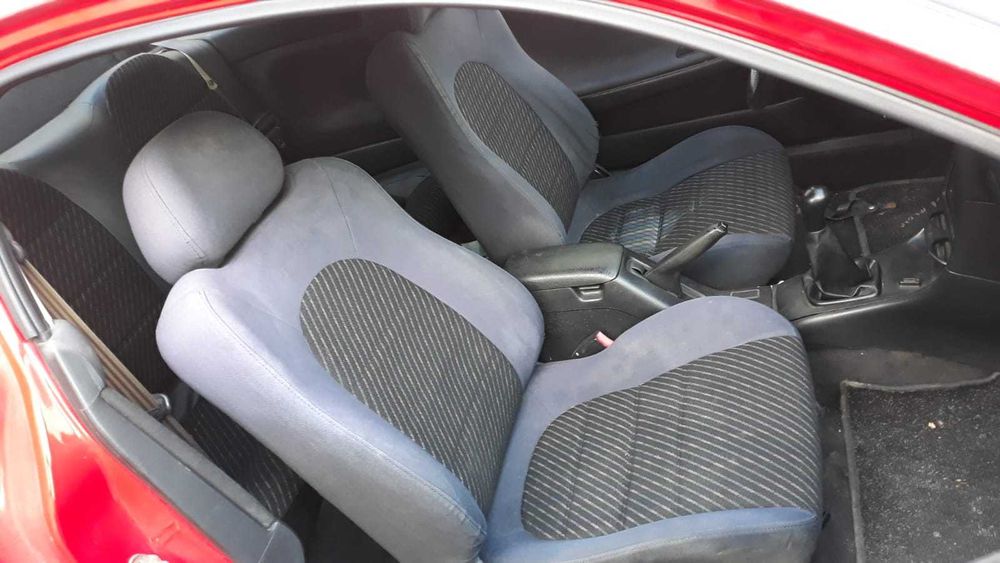 Mazda MX3 stare buna, tinichigeria resaturata acum 5 ani, fara rugina,