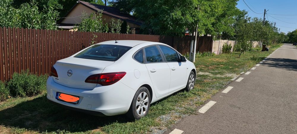 Vand Opel Astra Notchback