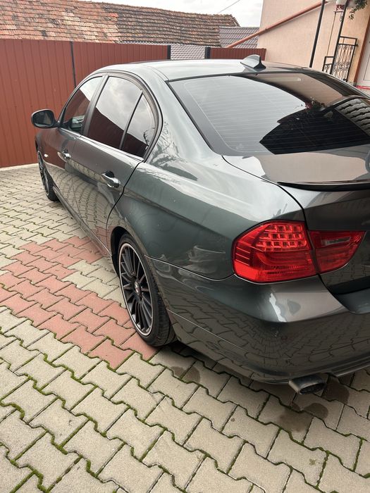 BMW E90 320d 2010