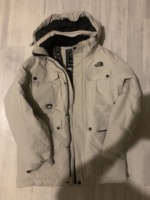 Продам зимний пуховик