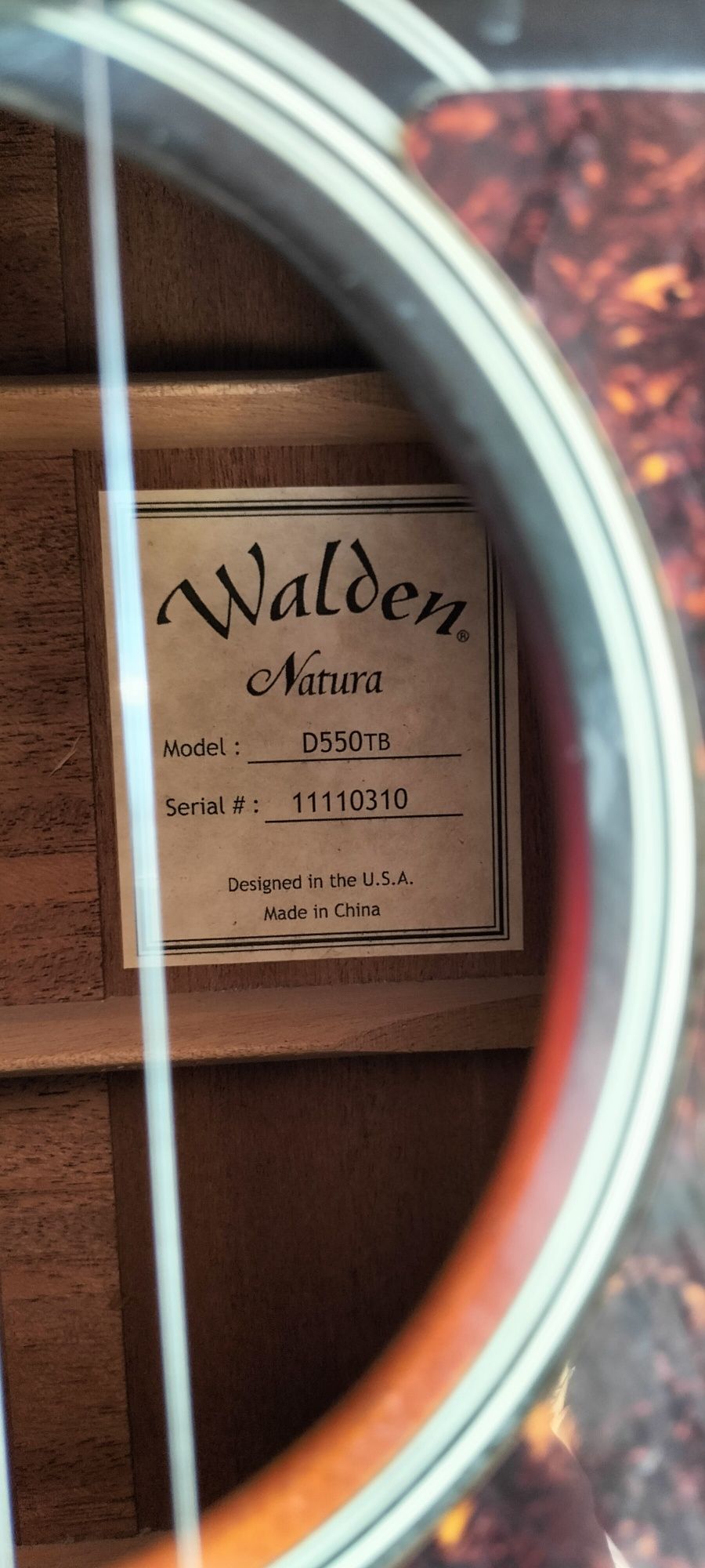 Продам гитару Walden