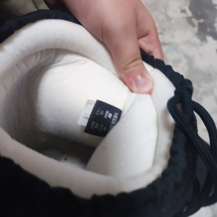 Vând Moon Boots de femei