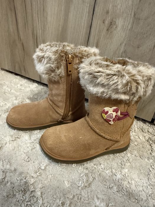 Clarks 21 ботуши за момиче почти нови