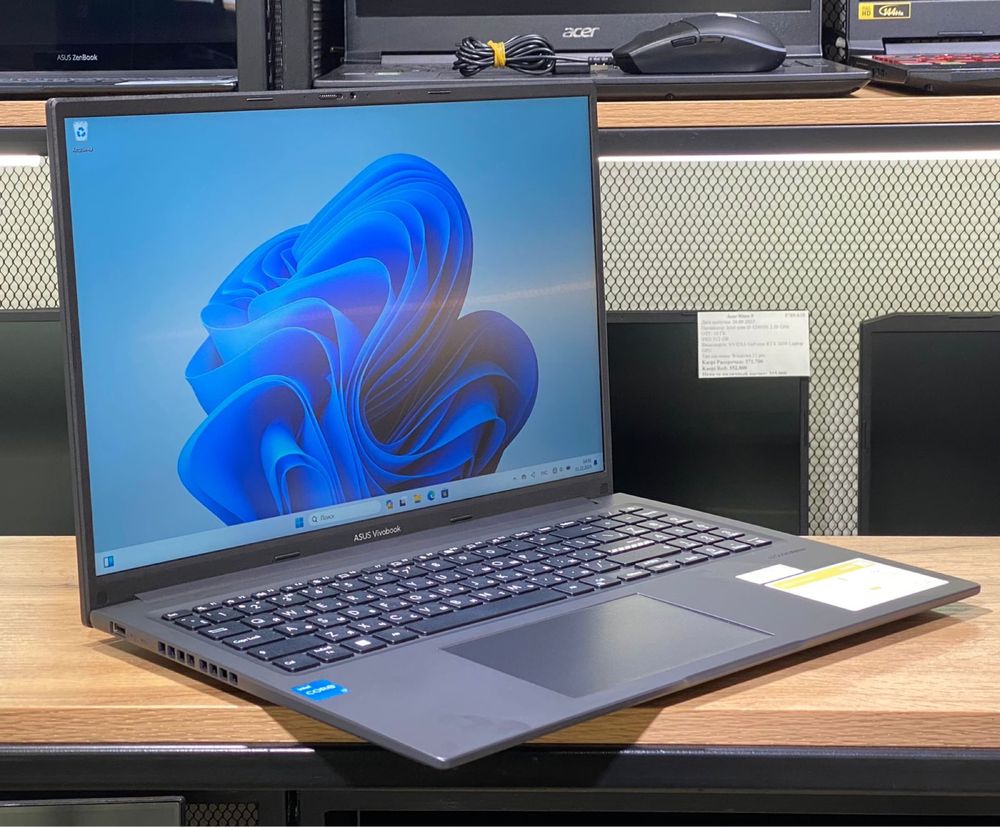 Ноутбук Asus Vivobook Intel core i3-12/8GB/SSD512GB, 9300/A10