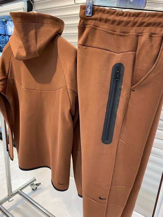 Treninguri barbati noi