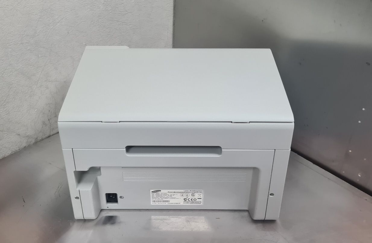 Продаю черно-белый лазерный принтер 3в1 Мфу Samsung SCX-3405 с Wi-Fi