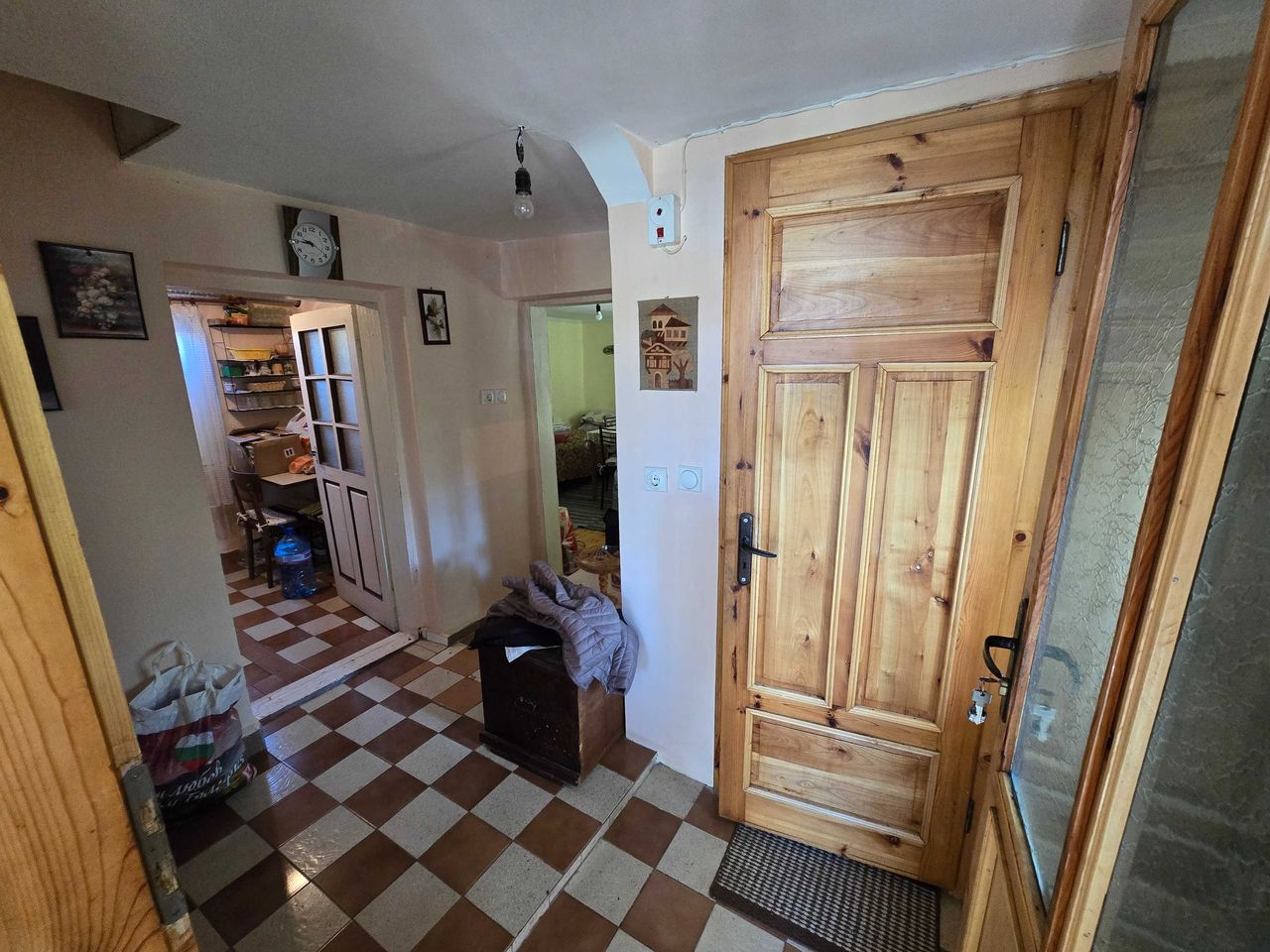 Продава се Къща в с. Медовене, Област Разград - 50 кв.м за 408 €/кв.м - Снимка #6