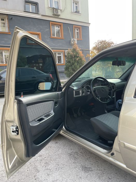 Нексия2 срочно сотилади